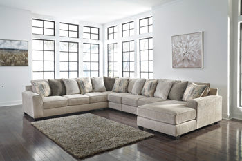 Ardsley Sectional with Chaise